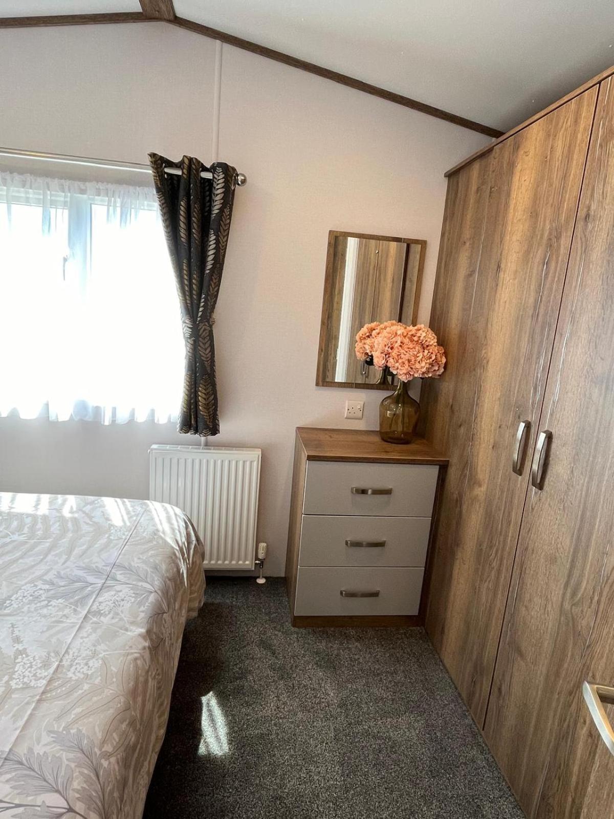 Visma Caravan Llanddwywe Exterior foto